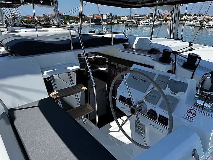 Astréa 42 in Pula / Marina Polesana - Photo 4