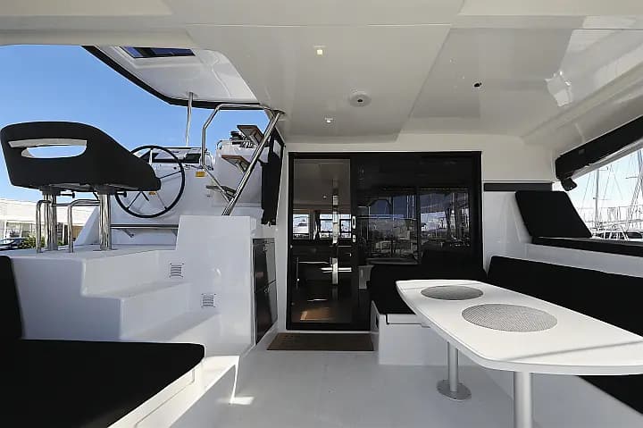 Lagoon 42 in Sukošan / D-Marin Dalmacija Marina - Photo 4
