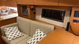 Bavaria C38 in Fethiye / Marina Imbat thumbnail 10