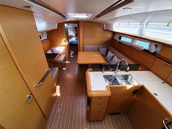 Sun Odyssey 409 in Koh Chang - Photo 3