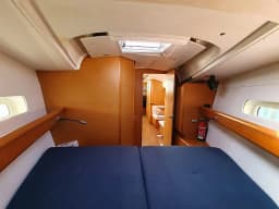 Sun Odyssey 409 in Koh Chang thumbnail 9