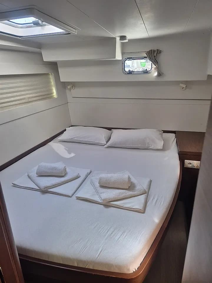 Lagoon 40 in Dubrovnik / Marina Frapa Dubrovnik - Photo 5