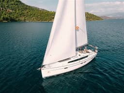 Bavaria Cruiser 46 in Fethiye / Yacht Classic Hotel thumbnail 9