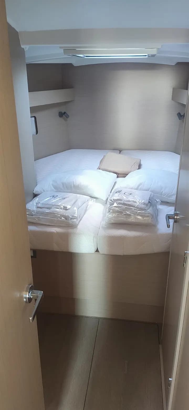 Oceanis 40.1 in Lefkada / D-Marin Marina Lefkas - Photo 5