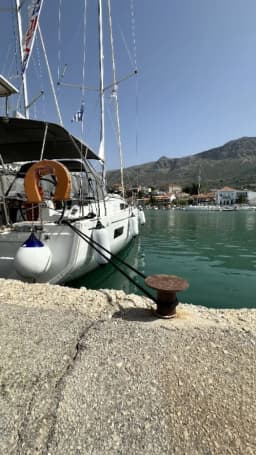 Oceanis 40.1 in Lefkada / D-Marin Marina Lefkas thumbnail 6