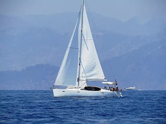 Oceanis 43 in Fethiye / Ece Marina - Photo 1