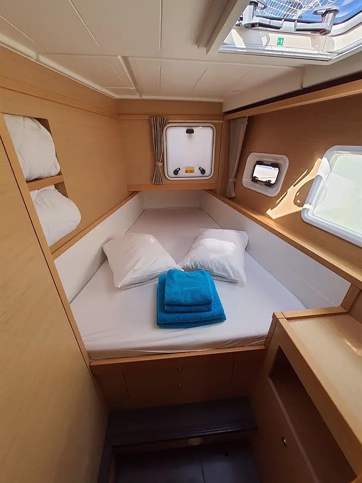 Lagoon 39 in Dubrovnik / Marina Frapa Dubrovnik - Photo 5