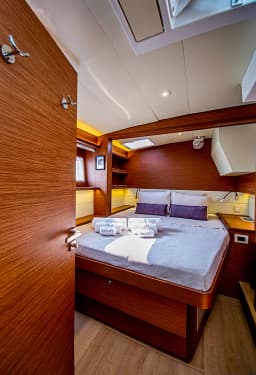 Lagoon 52F in Athens / Alimos Marina thumbnail 5