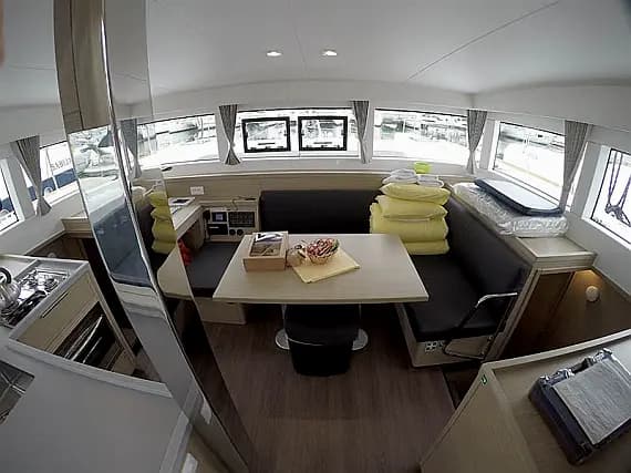 Lagoon 40 in Šibenik / D-Marin Marina Mandalina - Photo 3