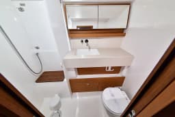 Dufour 470 in Zadar / Marina Zadar thumbnail 15
