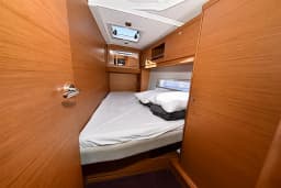 Dufour 470 in Zadar / Marina Zadar thumbnail 18
