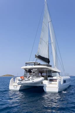 Lagoon 43 in Rogoznica / Marina Frapa thumbnail 27