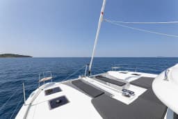 Lagoon 43 in Rogoznica / Marina Frapa thumbnail 3