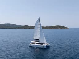 Lagoon 43 in Rogoznica / Marina Frapa thumbnail 30