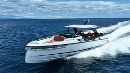 Saona 47 in Kalamata Marina thumbnail 6
