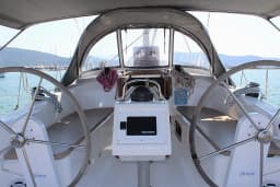 Bavaria 34 Cruiser in Lefkada / Port of Lefkas thumbnail 5