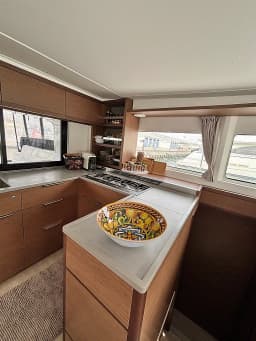 Lagoon 46 in Sicily / Capo d'Orlando Marina thumbnail 8