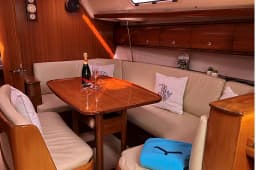 Bavaria 38 in Sardinia / Porto Rotondo / Punta Nuraghe thumbnail 15