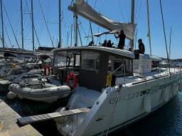 Lagoon 450 Fly in Rogoznica / Marina Frapa thumbnail 12