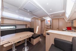 Bavaria C42 in Zadar / Marina Zadar thumbnail 10