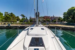 Bavaria C42 in Zadar / Marina Zadar thumbnail 23