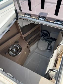 Oceanis 51.1 in Sicily / Capo d'Orlando Marina thumbnail 18