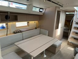 Oceanis 51.1 in Sicily / Capo d'Orlando Marina thumbnail 20