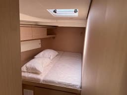 Oceanis 51.1 in Sicily / Capo d'Orlando Marina thumbnail 22