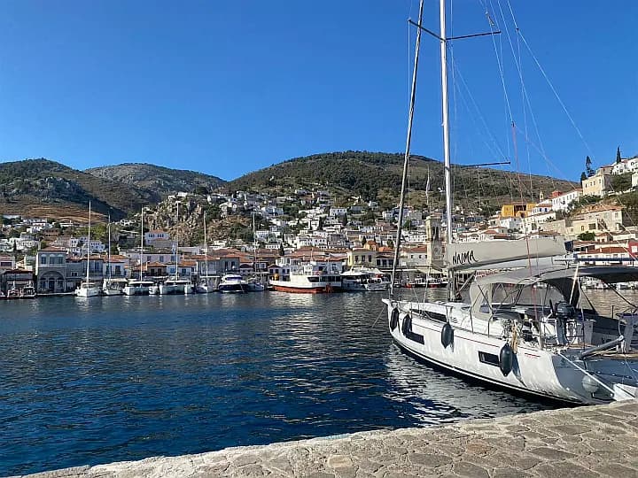 Oceanis 46.1 in Athens / Alimos Marina - Photo 5