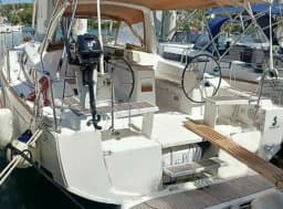 Oceanis 38.1 in Lefkada / Port of Lefkas thumbnail 11