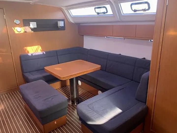Bavaria Cruiser 51 in Lefkada / Marina Perigiali - Photo 5