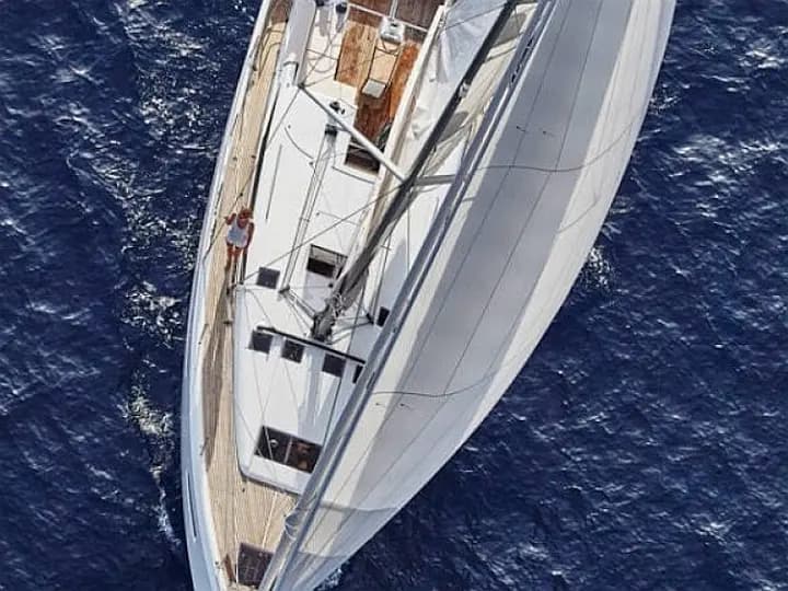 Sun Odyssey 490 in Preveza Main Port - Photo 5
