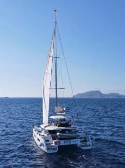 Lagoon 46 in Sicily / Capo d'Orlando Marina thumbnail 27