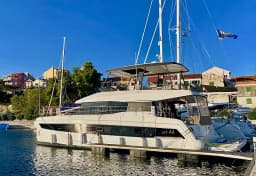 MY44 in Šibenik / D-Marin Marina Mandalina thumbnail 14