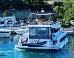 MY44 in Šibenik / D-Marin Marina Mandalina thumbnail 7