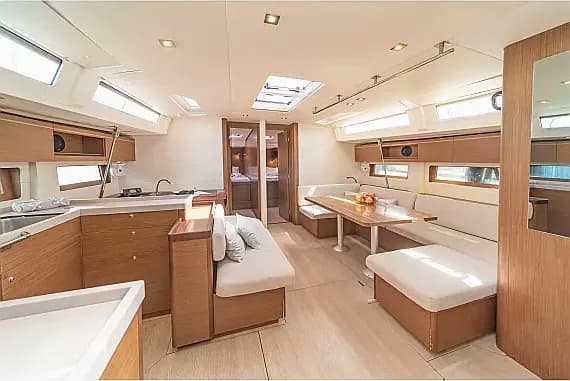 Oceanis 51.1 in Corfu / Gouvia / D-Marin Marina Gouvia - Photo 3