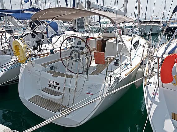 Sun Odyssey 33i in Split / ACI Marina Split - Photo 1