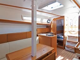 Sun Odyssey 33i in Split / ACI Marina Split thumbnail 10