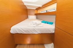 Sun Odyssey 440 in Volos / Port of Volos thumbnail 13
