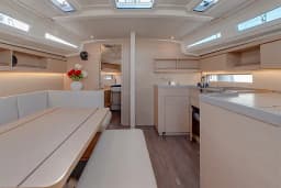 Oceanis 40.1 in Sardinia / Portisco / Cala dei Sardi thumbnail 16
