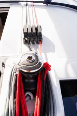 Oceanis 40.1 in Sardinia / Portisco / Cala dei Sardi thumbnail 21