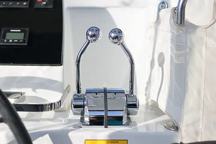 Lagoon 42 in Sukošan / D-Marin Dalmacija Marina - Photo 4