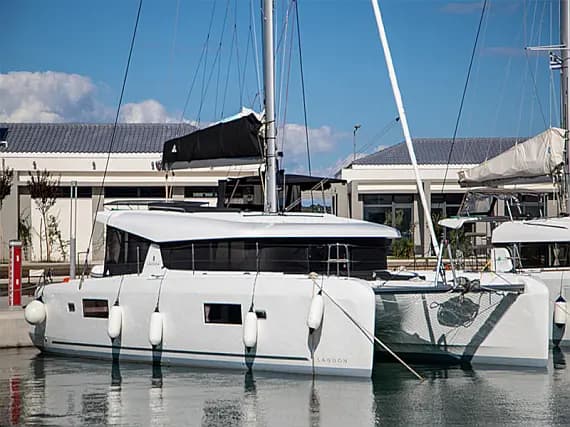 Lagoon 42 in Preveza Marina - Photo 1