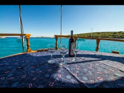 Classic Adria Yacht Luka in Zadar / Marina Zadar thumbnail 11