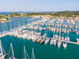 Lagoon 46 in Corfu / Gouvia / D-Marin Marina Gouvia thumbnail 11