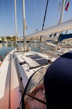 Sun Odyssey 519 in Athens / Alimos Marina thumbnail 11