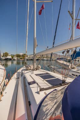 Sun Odyssey 519 in Athens / Alimos Marina thumbnail 14