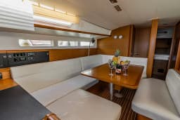 Sun Odyssey 519 in Athens / Alimos Marina thumbnail 24