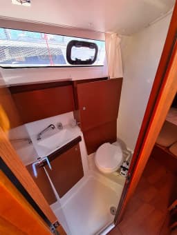 Oceanis 35.1 in Split / ACI Marina Split thumbnail 13