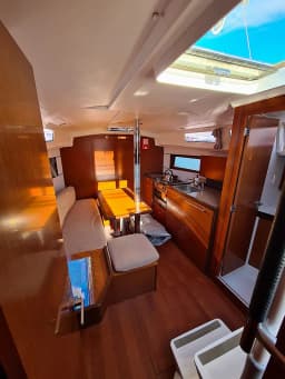 Oceanis 35.1 in Split / ACI Marina Split thumbnail 6